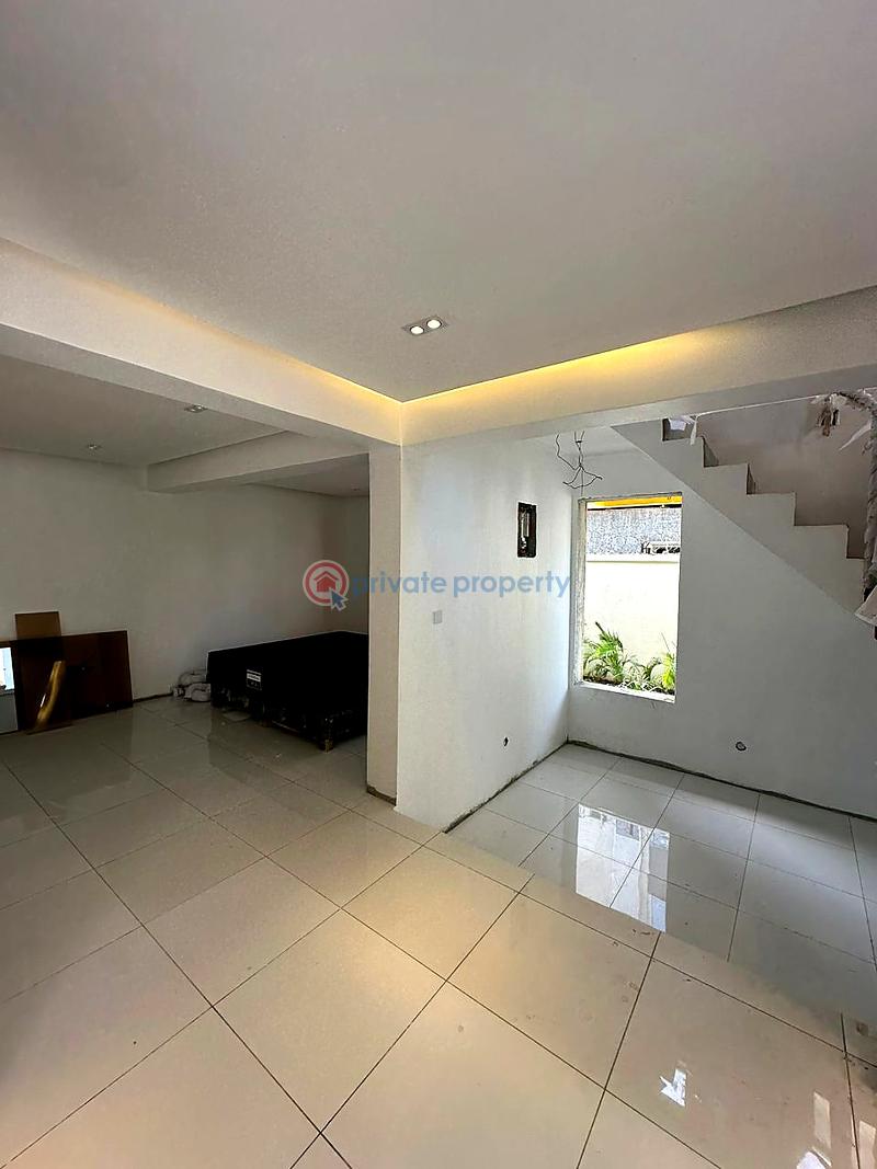 3 bedroom Flat & Apartment For Sale Lekki Phase 1 Lagos - 2