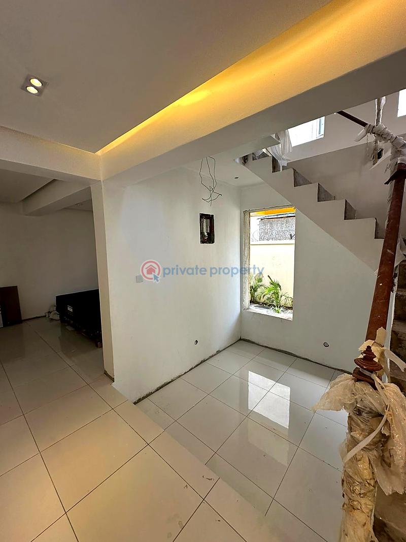 3 bedroom Flat & Apartment For Sale Lekki Phase 1 Lagos - 4