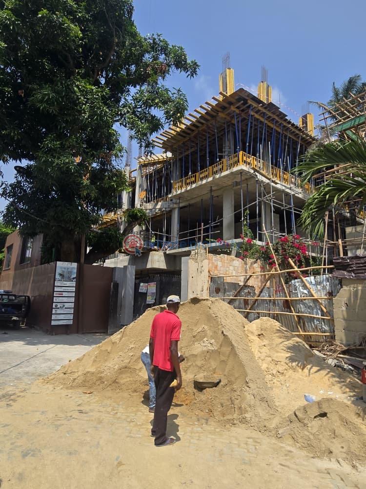 3 bedroom Block Of Flats For Sale Old Ikoyi Lagos - 5