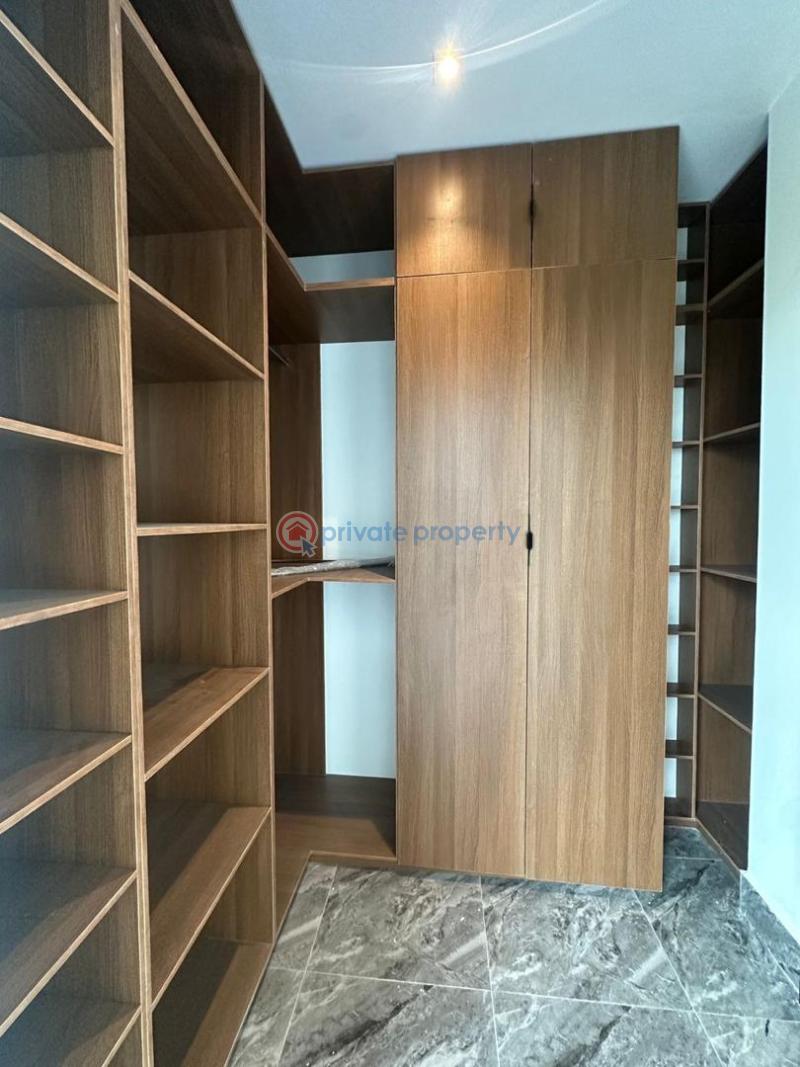 3 bedroom Maisonette For Rent Ikoyi Lagos - 1