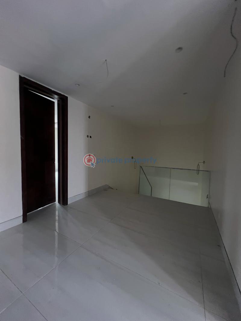 3 bedroom Maisonette For Rent Old Ikoyi Lagos - 4