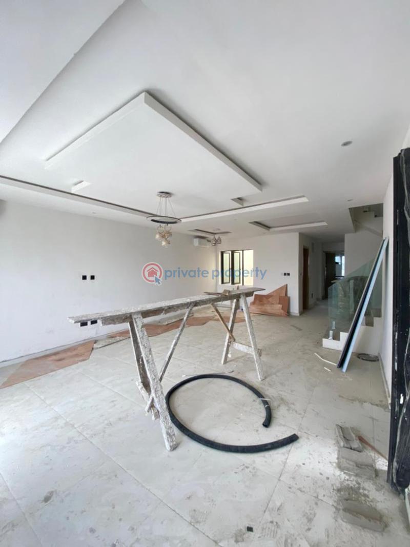 3 bedroom Block Of Flats For Sale Lekki, Lagos Lekki Phase 1 Lagos - 2