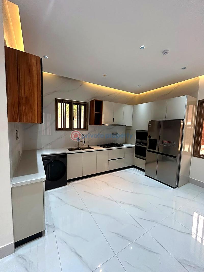 3 bedroom Maisonette For Rent Ikoyi Lagos - 1