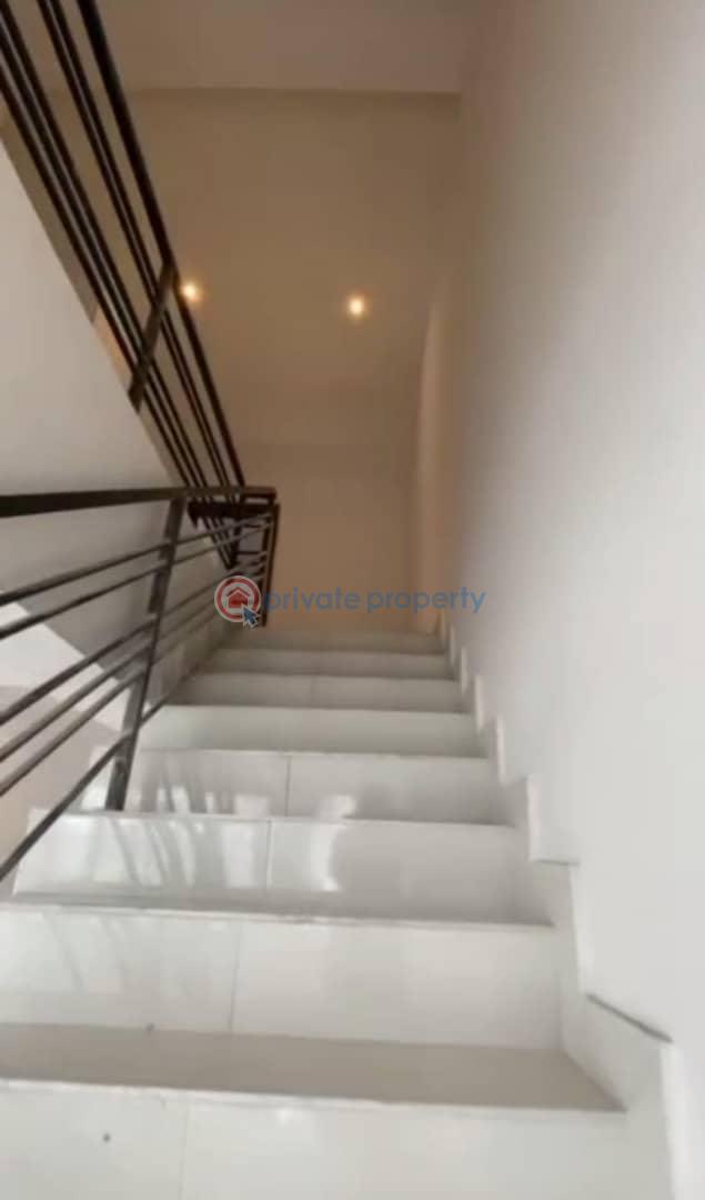 3 bedroom Maisonette For Sale Richmond Pearl Estate,off Freedom Way, Lekki Phase 1 Lagos - 3