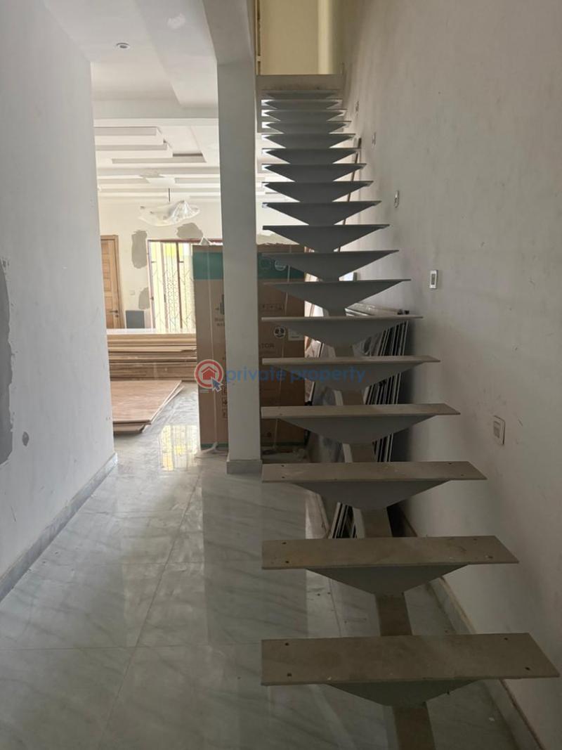 3 bedroom Maisonette For Sale Lekki Lagos - 3