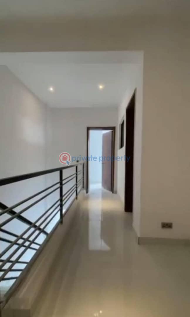 3 bedroom Maisonette For Sale Richmond Pearl Estate,off Freedom Way, Lekki Phase 1 Lagos - 4
