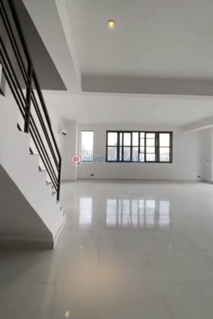 3 bedroom Maisonette For Sale Richmond Pearl Estate,off Freedom Way, Lekki Phase 1 Lagos - 0