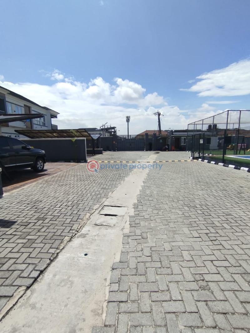 3 bedroom Terrace For Sale Victoria Bay Estate Ikate Elegushi Lekki Lagos - 4