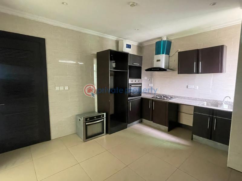 3 bedroom Maisonette For Rent Queens Drive Old Ikoyi Lagos - 3
