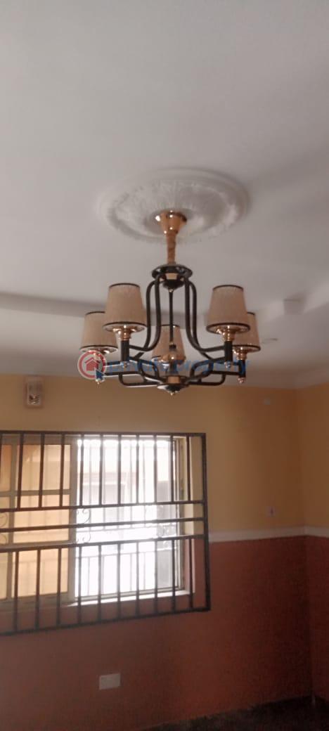 3 bedroom Block Of Flats For Rent Okebukun Elebu Ibadan Oyo - 0