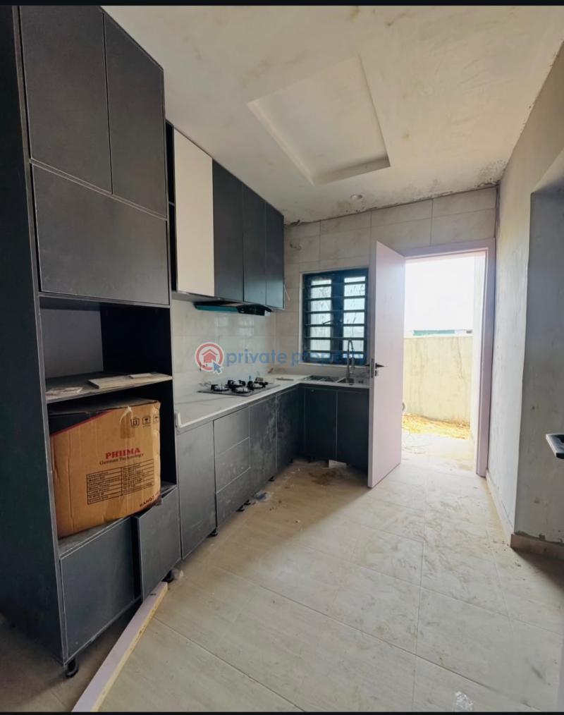 3 bedroom Block Of Flats For Sale Opebi Ikeja Lagos - 3