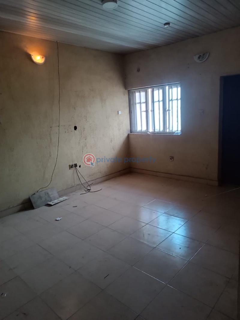 3 bedroom Flat & Apartment For Rent Governor's Road Ikotun Ikotun/Igando Lagos - 1