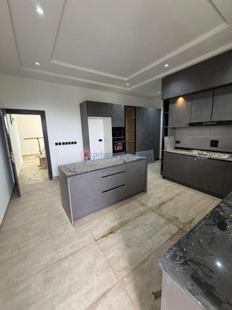 3 bedroom Penthouse For Rent Gwarimpa Abuja Phase 3  - 4