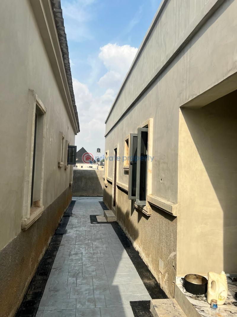 3 bedroom Bungalow For Sale Seman Metropolis Estate Lugbe, Behind Dunamis Glory Dome Lugbe Abuja Phase 4  - 1