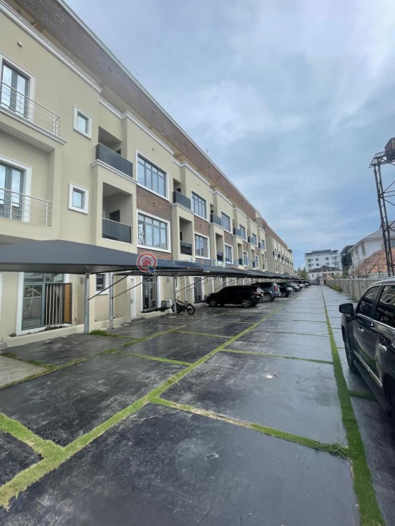 3 bedroom Penthouse For Rent Lekki Phase 1 Lagos - 8
