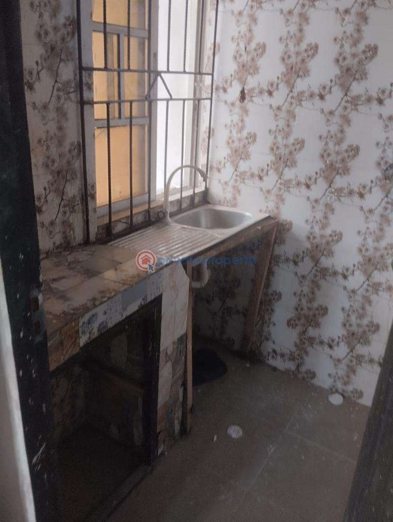 3 bedroom Flat & Apartment For Rent Ebute Ikorodu Lagos - 2
