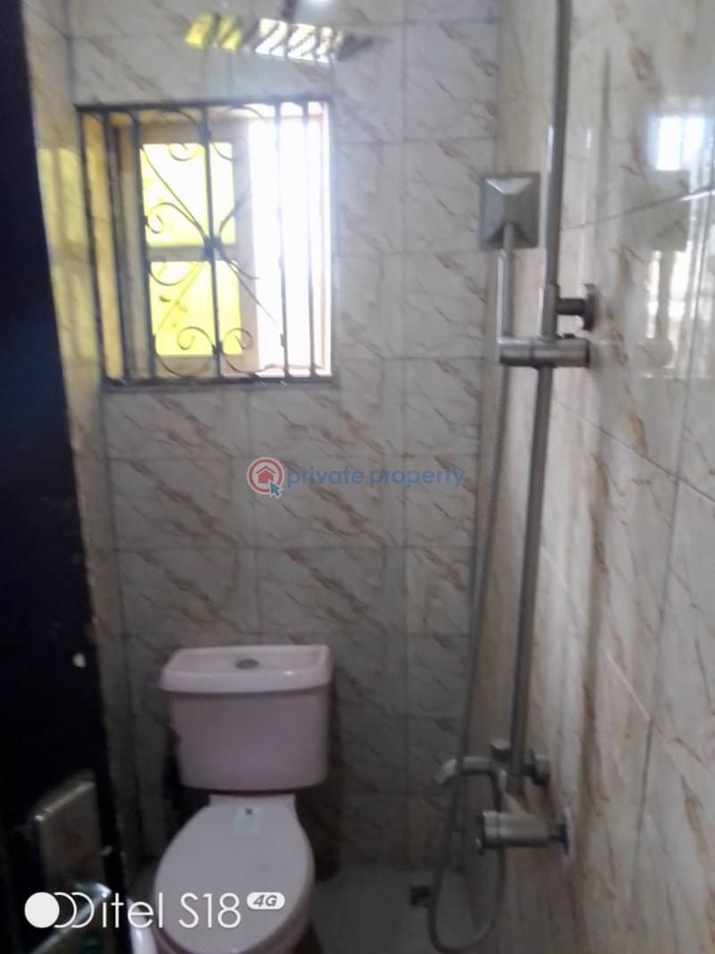 3 bedroom Bungalow For Rent Elewuro Akobo Ojurin Akobo Ibadan Oyo - 5