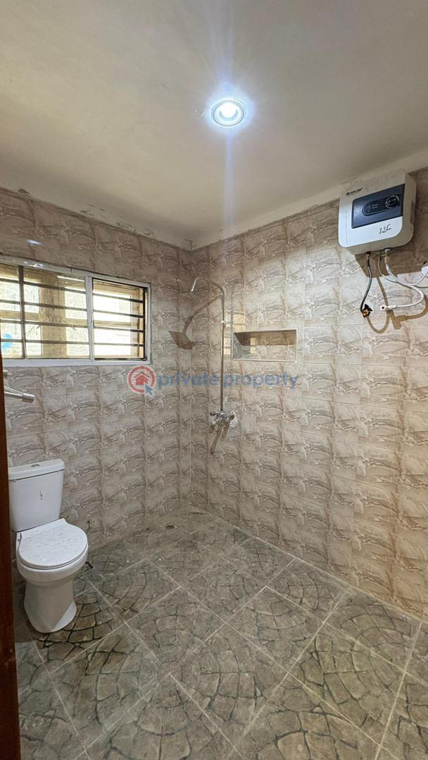 House For Rent At Kolapo Ishola Gra Ibadan Oyo - 3