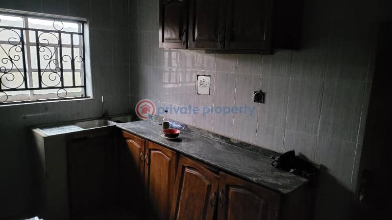 3 bedroom Block Of Flats For Rent Omi Apata Apata Ibadan Oyo - 3