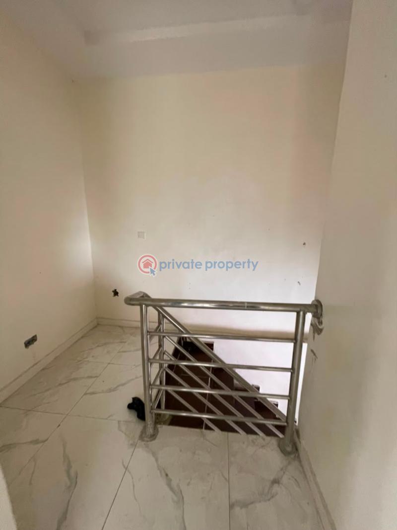 3 bedroom Detached Duplex For Sale Ikota Lekki Lagos - 3