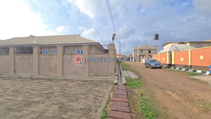 3 bedroom Semi detached Bungalow For Sale Temidire Estate, Ologuneru Area, Off Eleyele–ologuneru Road, Ibadan. Eleyele Ibadan Oyo - 10