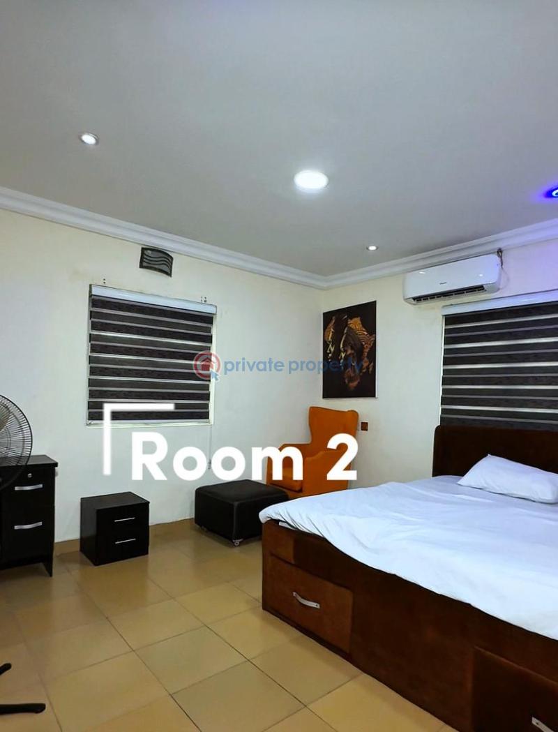 3 bedroom Semi detached Duplex For Rent Bickerteth Estate Onike Yaba Lagos - 3