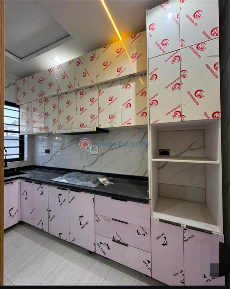 3 bedroom Semi detached Duplex For Sale Thomas Estate Ajah Lagos - 4