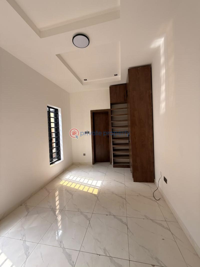3 bedroom Semi detached Duplex For Sale Ogba GRA Lagos - 6
