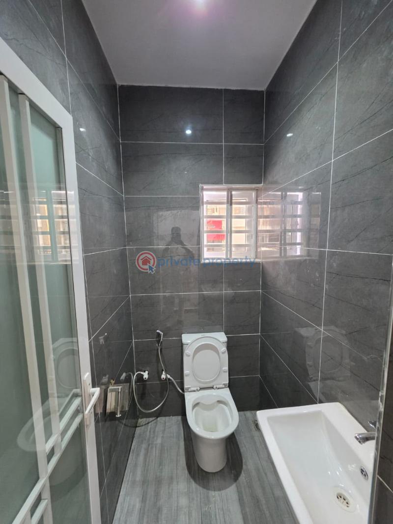 3 bedroom Semi detached Duplex For Sale Christopher Alao Akala Gra Ibadan Oyo - 3
