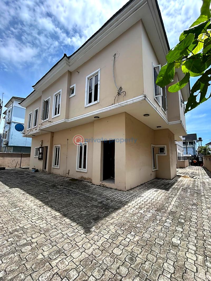 3 bedroom Semi detached Duplex For Rent Lekki Lagos - 1