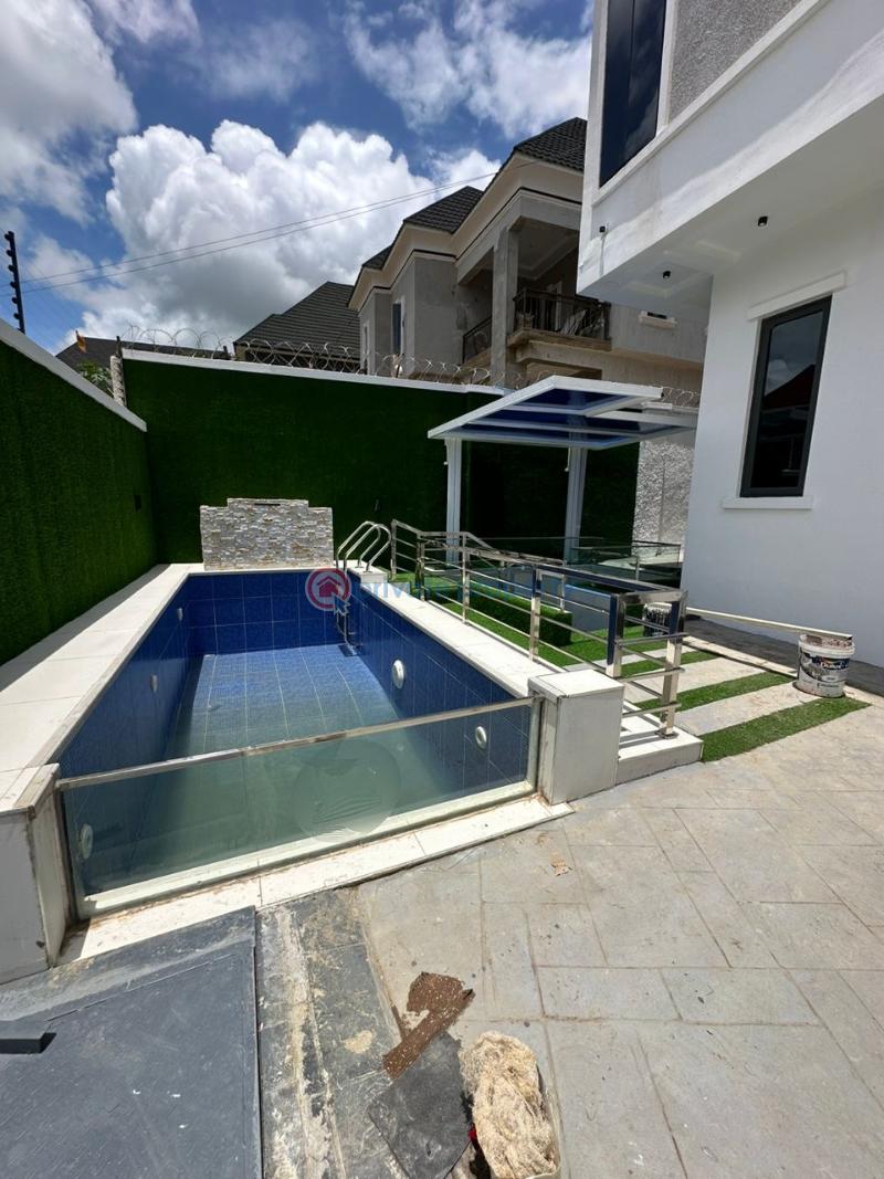 3 bedroom House For Sale Dawaki Gwarimpa Abuja Phase 3  - 4