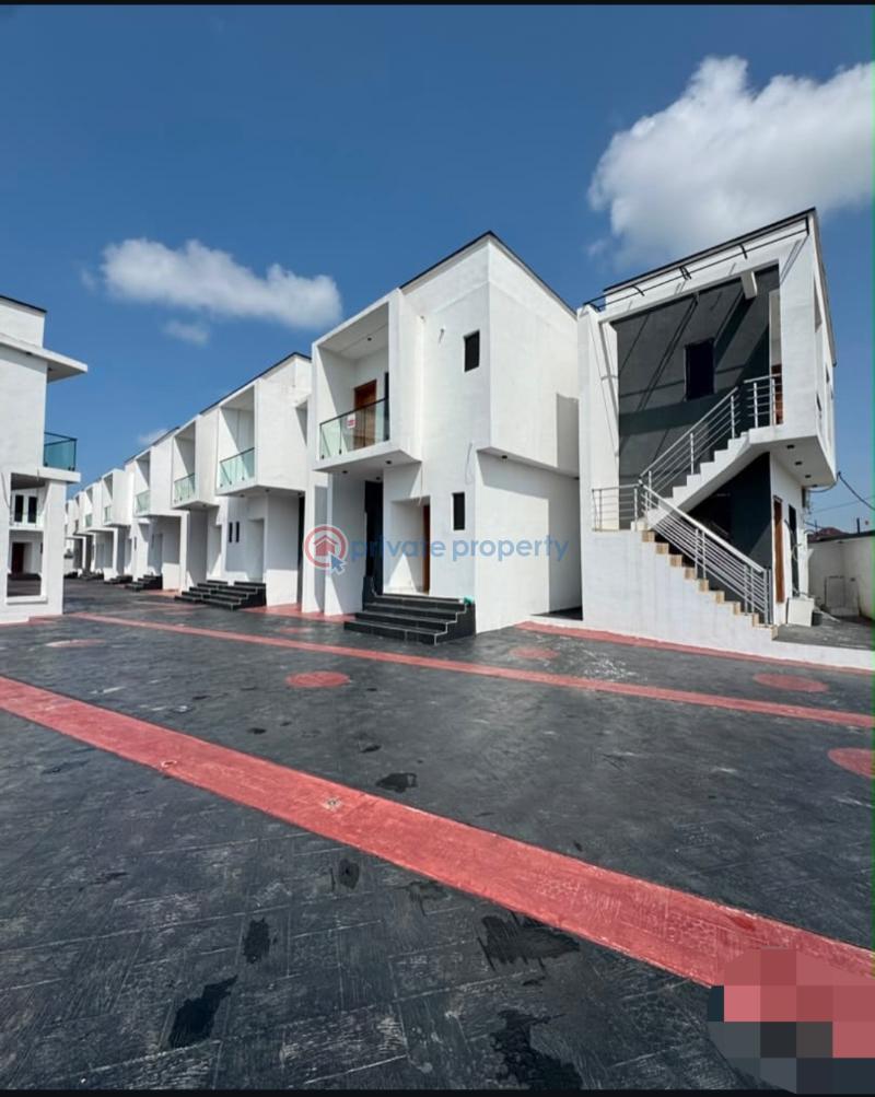 3 bedroom Semi detached Duplex For Sale Thomas Estate Ajah Lagos - 12