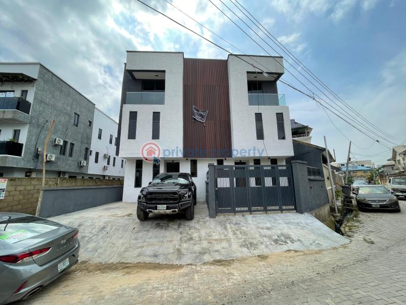 3 bedroom Flat & Apartment For Sale Gbagada Lagos - 0