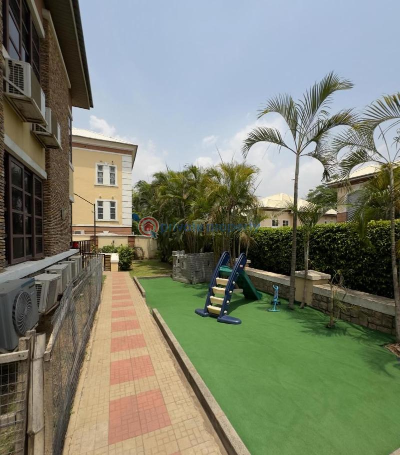 3 bedroom Semi detached Duplex For Sale Maitama Abuja Phase 1  - 1