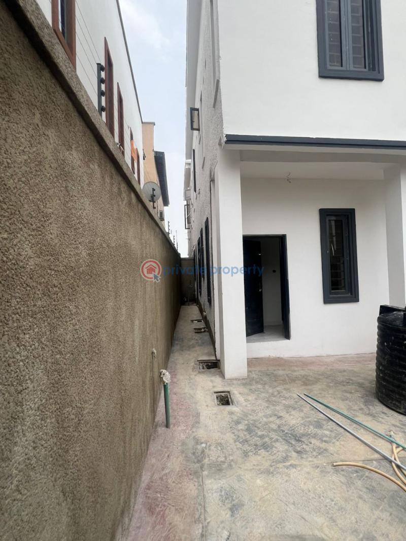 3 bedroom Semi detached Duplex For Sale Omole Phase 2 Extension, Olowora Lagos Omole Phase 2 Ojodu Lagos - 15