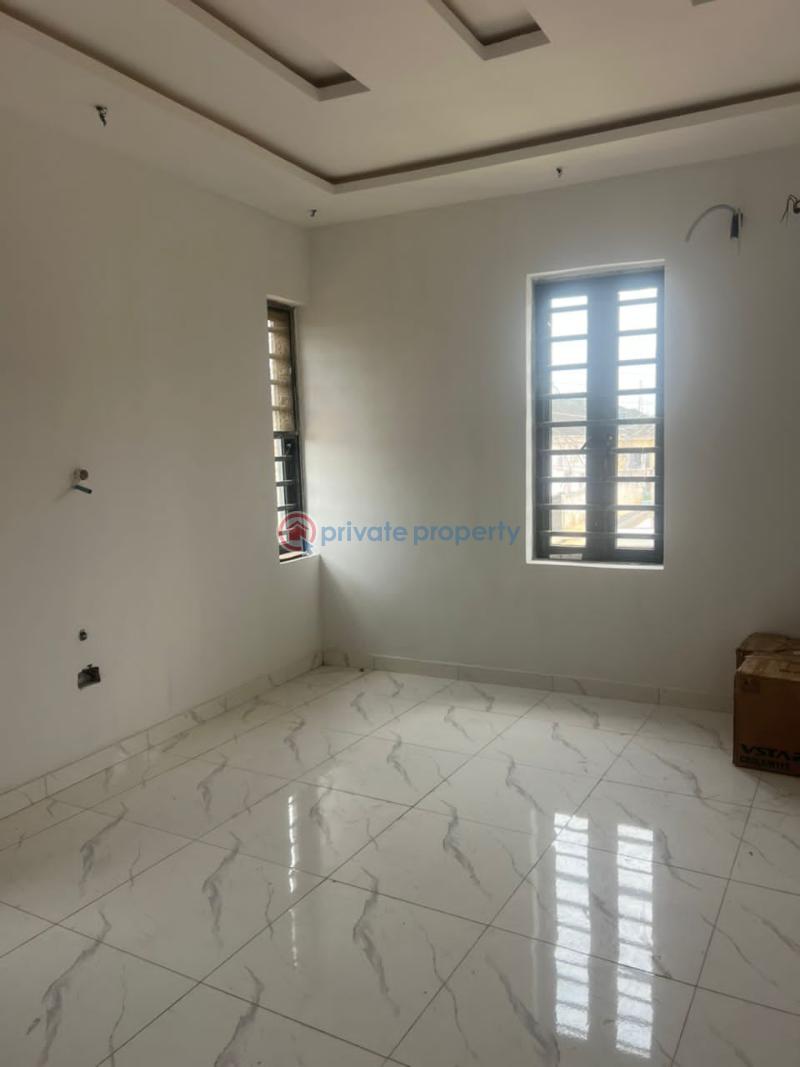 3 bedroom Semi detached Duplex For Sale Omole Phase 2 Extension, Olowora Lagos Omole Phase 2 Ojodu Lagos - 2