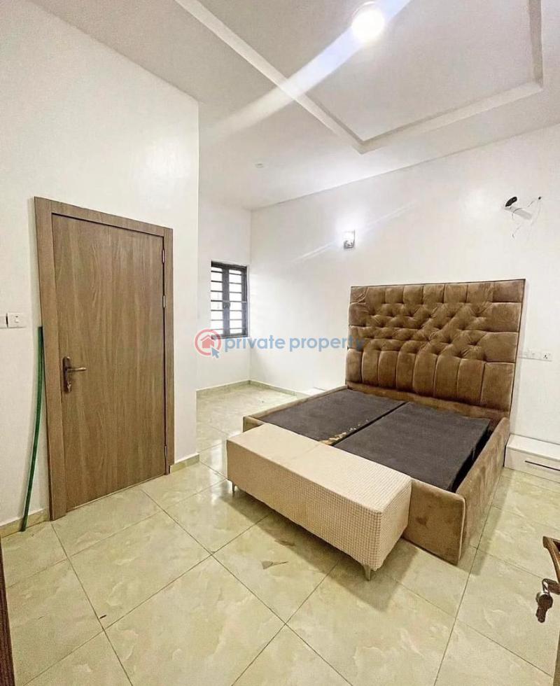 3 bedroom serviced apartment - 2 3 bedroom Block Of Flats For Sale 2nd Toll Gate Lekki Lagos - 2