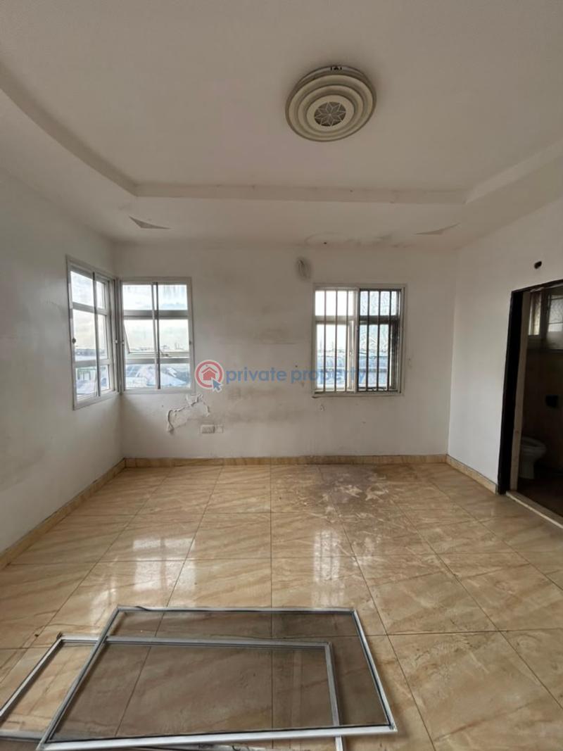 3 bedroom Flat & Apartment For Sale Osapa Lekki Lagos - 1