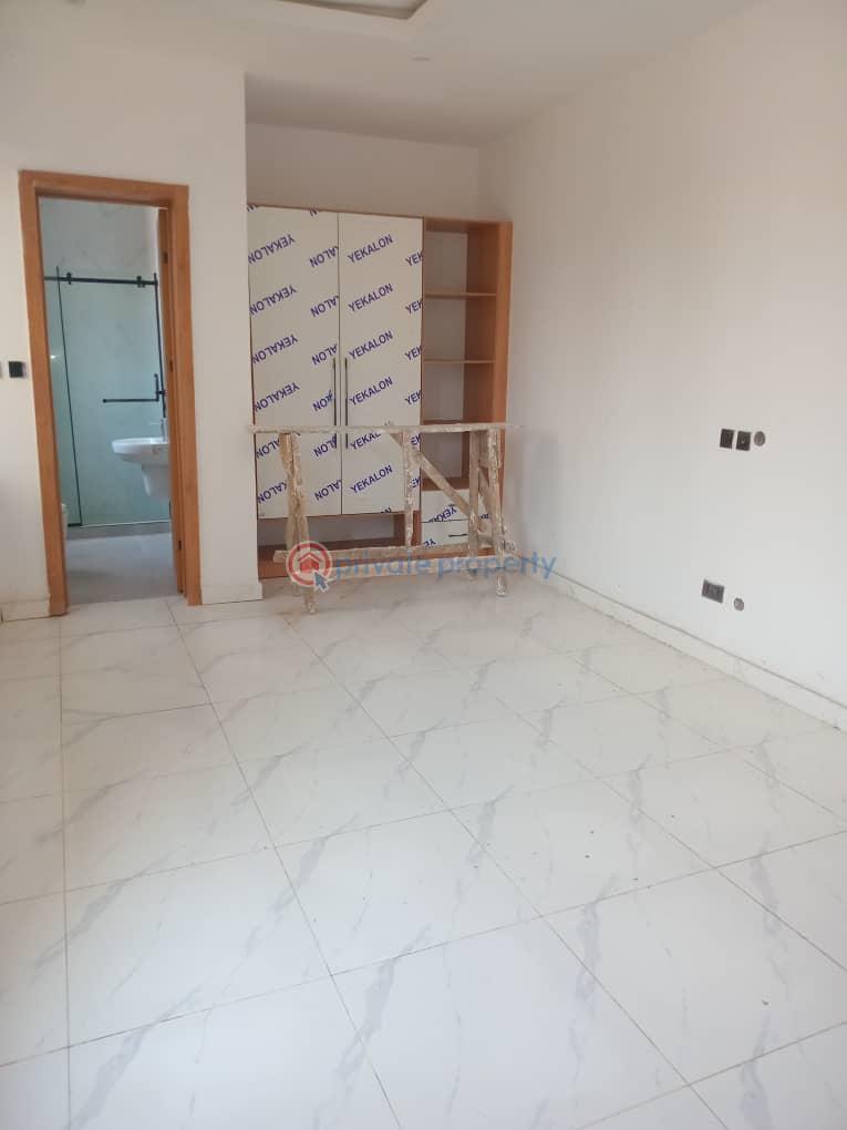 3 bedroom Flat & Apartment For Sale Gra Ikeja Lagos - 5