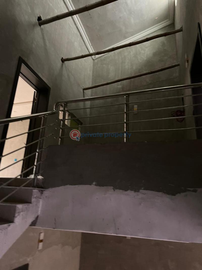 3 bedroom serviced terrace duplex - 7 3 bedroom Terraced Duplex For Sale Close To Lagos Business School (lbs), Ajah, Lekki Lekki Gardens Estate Ajah Lagos - 7