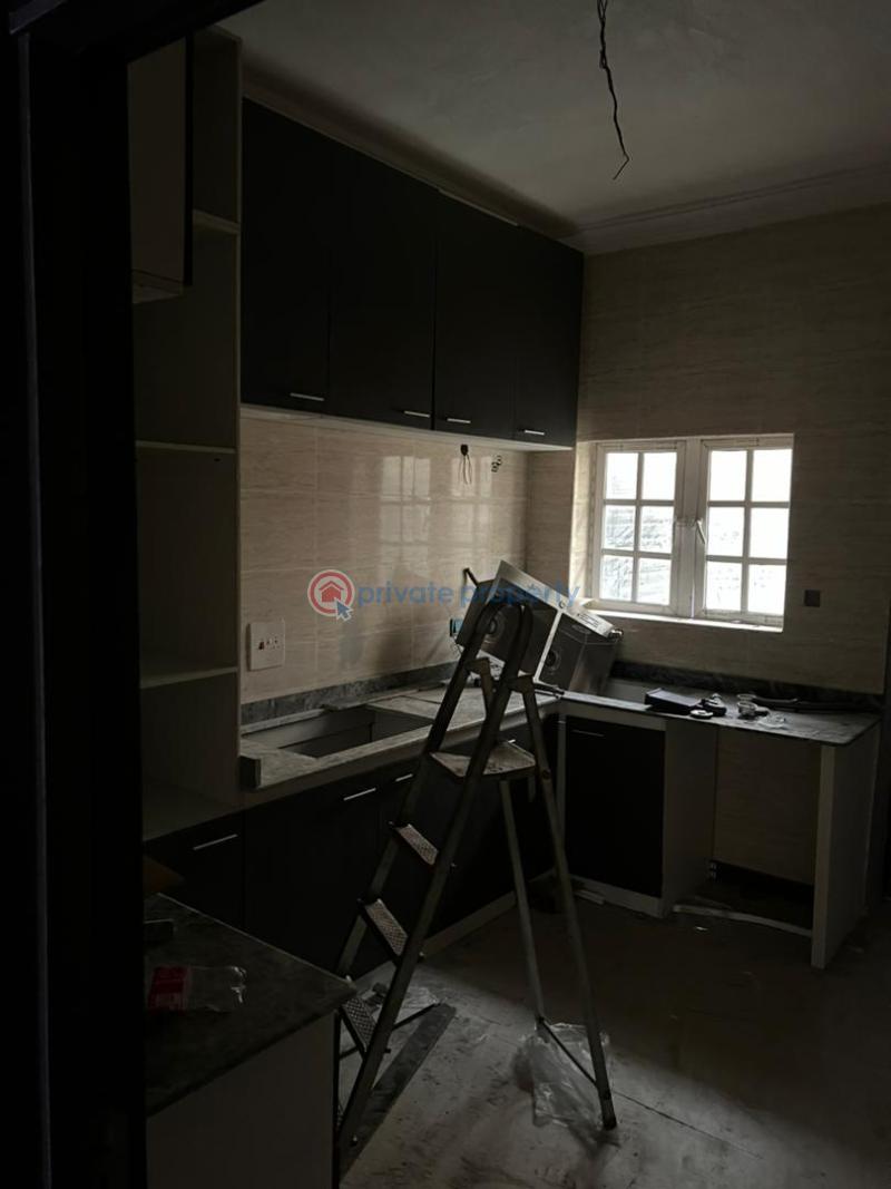 3 bedroom serviced terrace duplex - 4 3 bedroom Terraced Duplex For Sale Close To Lagos Business School (lbs), Ajah, Lekki Lekki Gardens Estate Ajah Lagos - 4