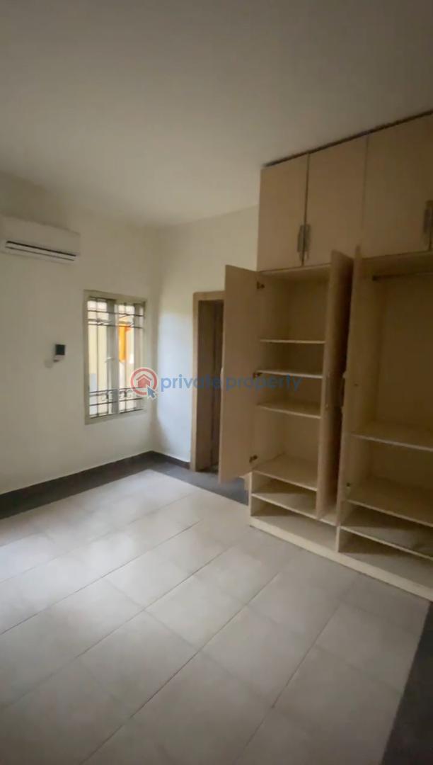 3-bedroom shared apartment - 2 3 bedroom Shared Apartment For Rent Lekki Phase 1 Lagos - 2
