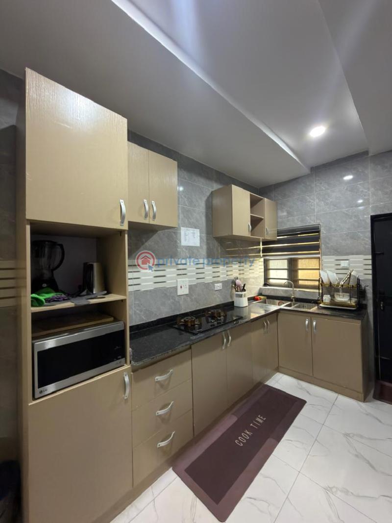 Flat & Apartment Short let Omolayo Akobo , Ibadan Ibadan Oyo - 3