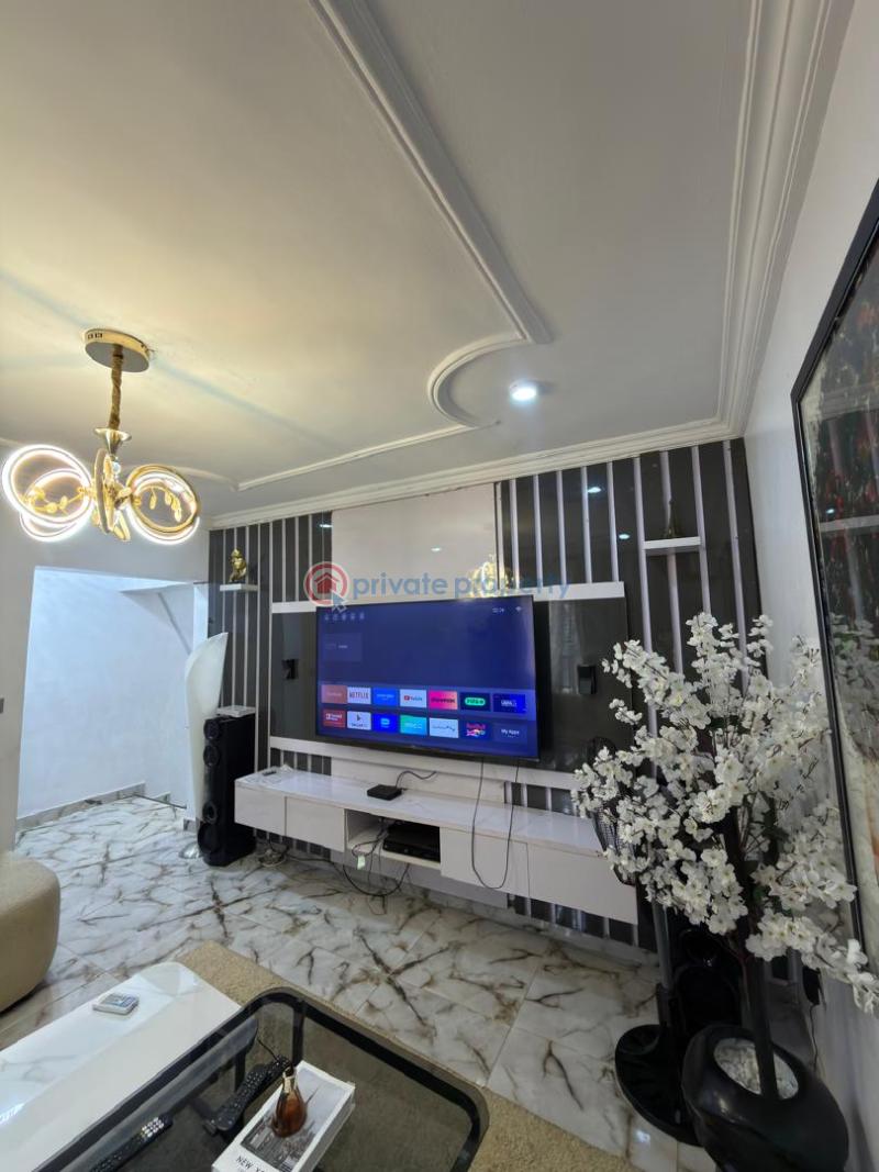 Flat & Apartment Short let Ikolaba Bashorun Road , Ibadan Ibadan Oyo - 1