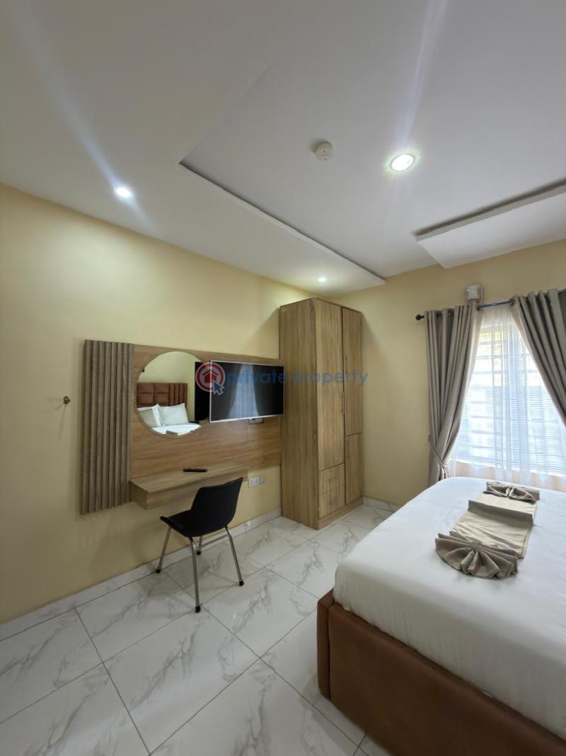 Flat & Apartment Short let Omolayo Akobo , Ibadan Ibadan Oyo - 6