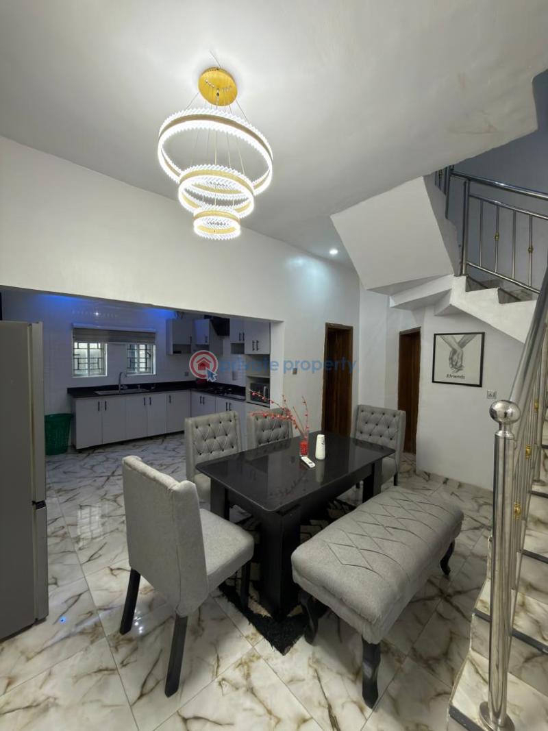 Flat & Apartment Short let Ikolaba Bashorun Road , Ibadan Ibadan Oyo - 3
