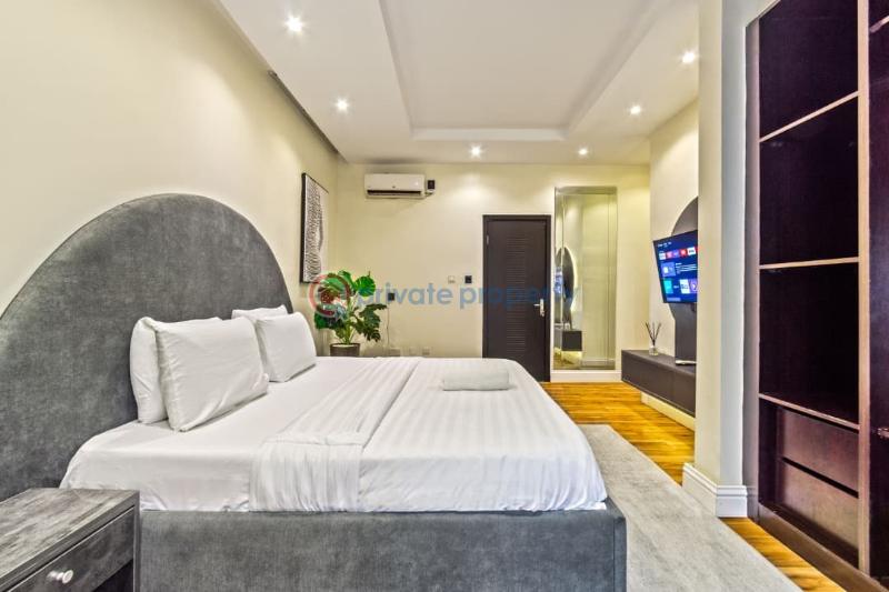 3 bedroom Block Of Flats Short let Lekki Phase 1 Lagos - 4