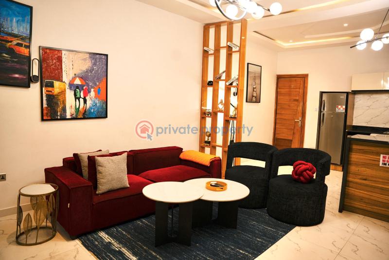 3 bedroom Flat & Apartment Short let Airport Road Oredo  - 2