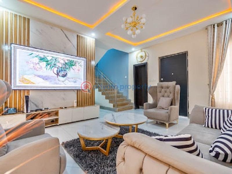 3 bedroom shortlet in ikota gra - 3 3 bedroom Flat & Apartment Short let Ikota Lekki Lagos - 3