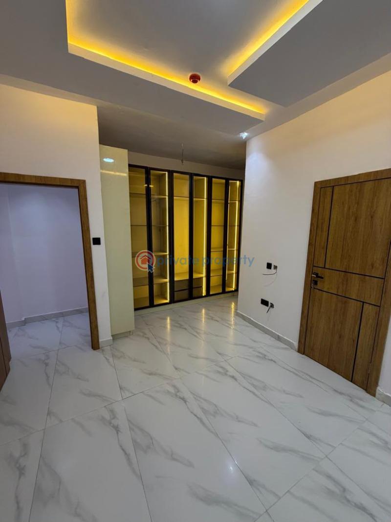 3 bedroom Flat & Apartment For Sale Lekki Phase 1 Lagos - 4